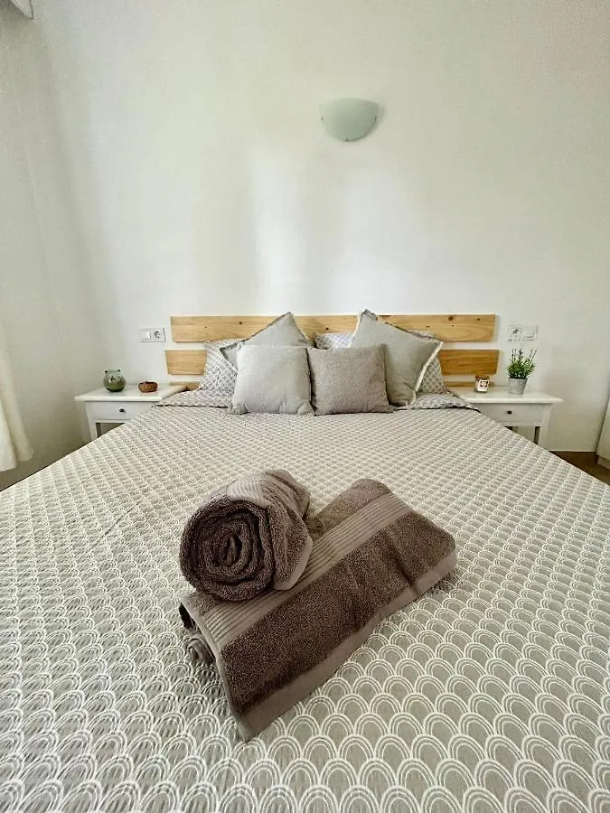 Menorca Chic Apartment Near Beach & Harbour Cala'N Bosch  Cala'N Bosch (Menorca)