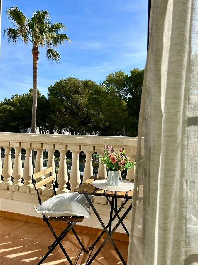 Menorca Chic Apartment Near Beach & Harbour Cala'N Bosch  0*, Cala'N Bosch (Menorca)